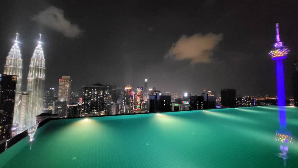 pool -night